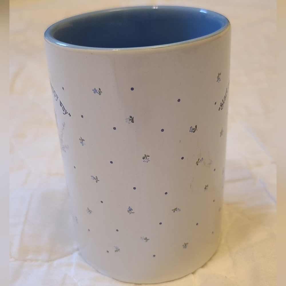 Vintage Holly Hobbie Mug 2002 "Start Each Day In A Happy Way" Blue & White - Picture 4 of 10